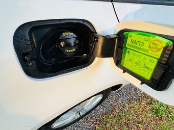 Škoda Octavia III Combi 2.0 tdi -110 kW DSG , ČR ,1. Majitel - 10
