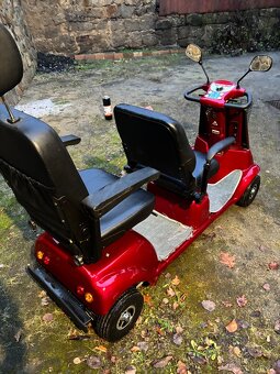 Prodám elektrický invalidní vozík / skútr SELVO – červený, t - 10