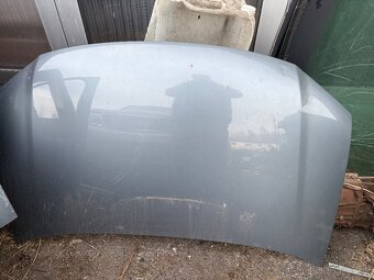 Touran 1T2 dveře kapota - 10