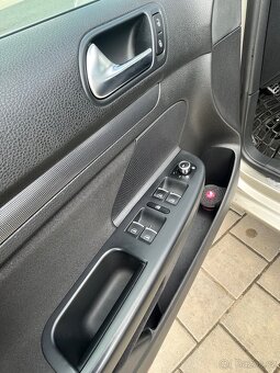 Vw golf 6 2.0 TDI 103kW - 10