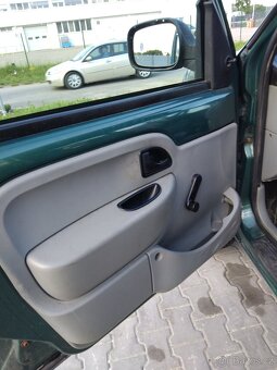 Renault KANGOO 4X4 1.6 ba - 10