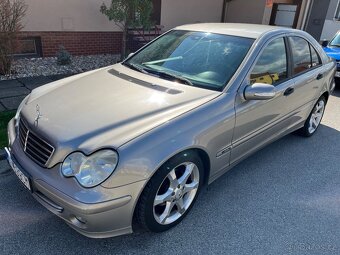 Mercedes-Benz C 220 CDI W203 - 10