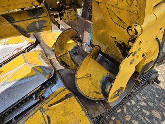 Kukuřičný adaptér new holland 6 řádku - 10
