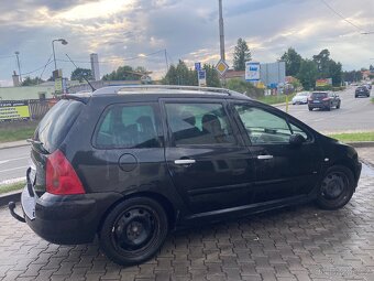 7 místný Peugeot 307 1.6 HDI. Rok 2005. Tažné.,Klima… - 10