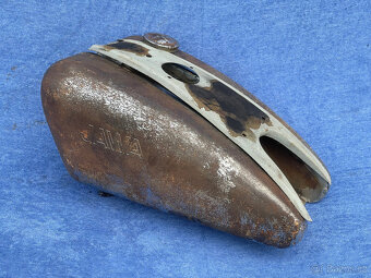 Jawa 175/250 Speciál - Nádrž + překryt - 10