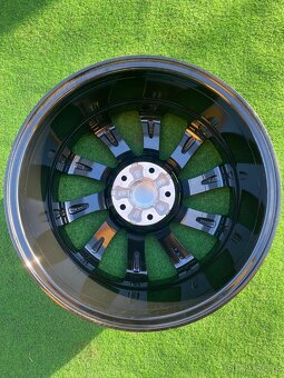 ALU KOLA ALFA GIULIETTA R17’ 5X110 BLACK - 10