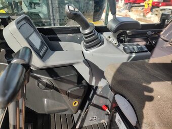 Pásový minibagr YANMAR SV 18 - 10