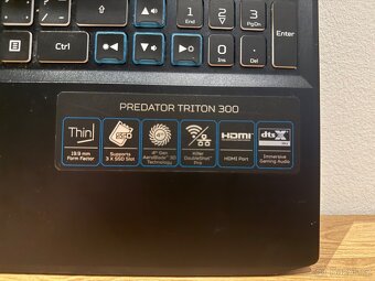 Predator triton 300 notebook - 10