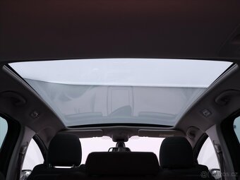 Peugeot 5008 2,0 HDI 110KW Styl Panorama CZ (2016) - 10