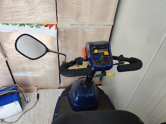Elektrický invalidní vozík - 10