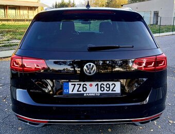 Passat 2,0 tdi dsg R-Line MATRIX,MASÁŽ,VIRTUÁL. - 10
