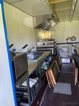 Prodám Foodtruck Mercedes 814 special - 10