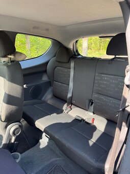 Mitsubishi Colt 1.1 55kw 1.majitel zimní pneu - 10