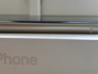 Apple iphone 11 - 10