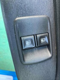 Dacia Lodgy 1.2 TCe Stepway, Navi, Kamera - 10