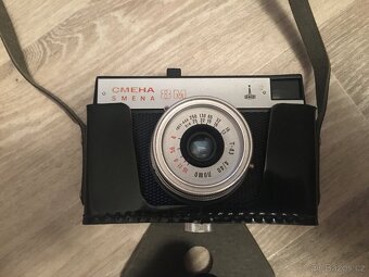 Staré retro fotoaparáty - 10