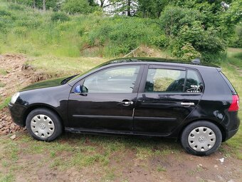 Prodám Volkswagen Golf V - 10