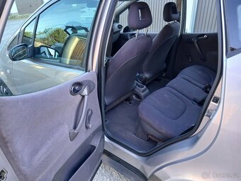 Mercedes Benz A140 - 10