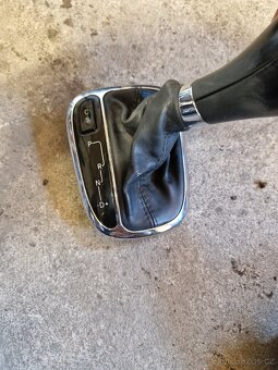 Diely interiéru Mercedes Benz triedy C240, W203 - 10