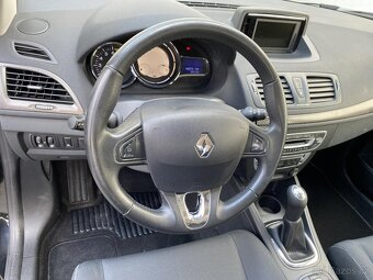 Renault Mégane 1.6i 16V , 74 kW benzín, 2013 - 10