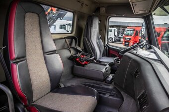 Volvo FMX 450-8x4–Valník/Sklápěč+HR-Palfinger PK 23502 C - 10