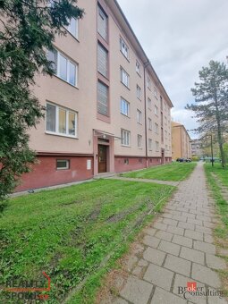Převod dr. podílu, byty/2+1, 59 m2, Slavíčkova 2559/6, Morav - 10
