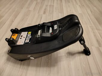 Joie i-Venture + i-Base Advance dětská autosedačka - 10