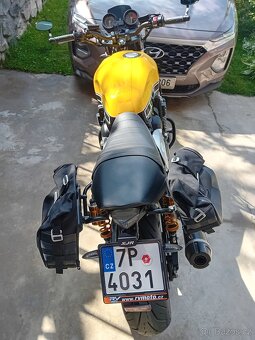 Yamaha xjr 1300 - 10