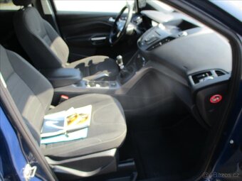 FORD KUGA 2,0 TDCi 110kw 4x4 CZauto 1maj DPH 2016 - 10