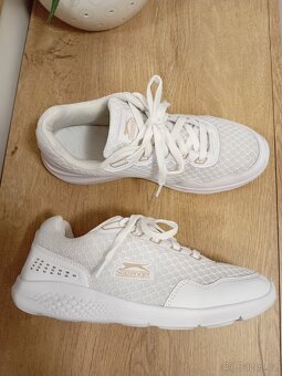 Slazenger dámské tenisky vel. 38 - 10