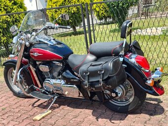 Suzuki C 800 VL 800 Intruder - 10