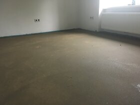 Stavební firma nabízí volné termíny - 10