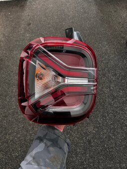 Dacia Duster 2 lift světlo - 10