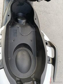 Yamaha X max 250 - 10