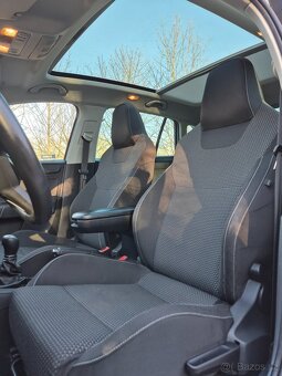 Škoda Rapid Spaceback SPORT 1.2 TSi 77Kw PANORAMA XENONY - 10