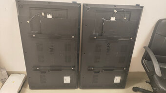 2x Samsung Profi smart monitor 48 palcu - 10