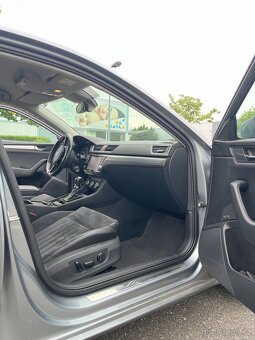 Škoda Superb 3 2.0 TDi, Style Plus,DSG,Výbava,Servis - 10