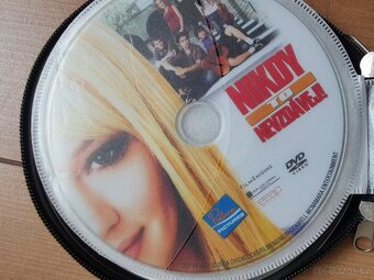 4x film na DVD - 10