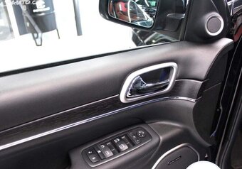 Jeep Grand Cherokee 3.0 CRD Summit firmy/obchodnici nevolat - 10