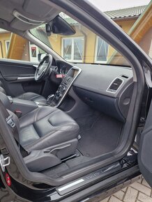 Volvo XC60 2,4 D4 AWD 120kW Momentum LED NAVI Dph 2013 - 10