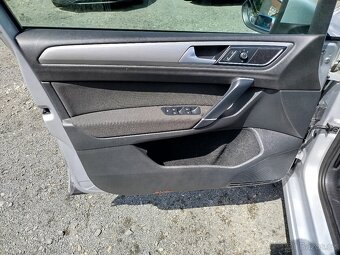 VW Golf Sportsvan 2.0 TDi 110kW, r.v.7/2014,najeto 114.984km - 10