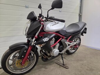 Kawasaki ER-6n - 10