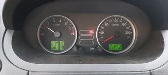 Ford fiesta 1.4 16v - 10