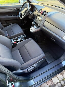 Honda CR-V. ČR automat tažné 2.0 benzin. 110 kw - 10