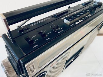 Radiomagnetofon/boombox Hitachi TRK 8170, 70.léta - 10