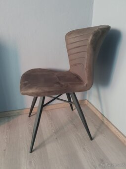 Masivní mangový stůl + polstrovaná židle - 10