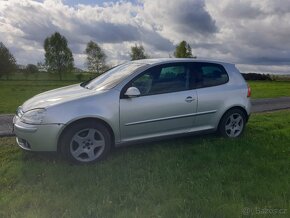 VW Golf 5 1.9 TDI 77kw rok 2006 BKC - 10