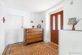 Prodej zemědělské usedlosti 758 m2, pozemek 4 530 m2 - 10