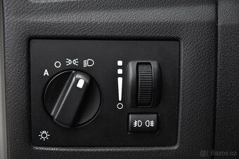 Chrysler 300C 3.0 CRD,XENONY,TEMP,DKLIMA,BOSTON,PDC,ALU18 - 10