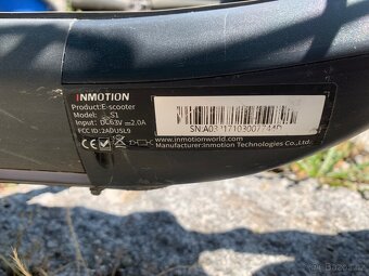 Elektrická koloběžka Inmotion S1 - 10